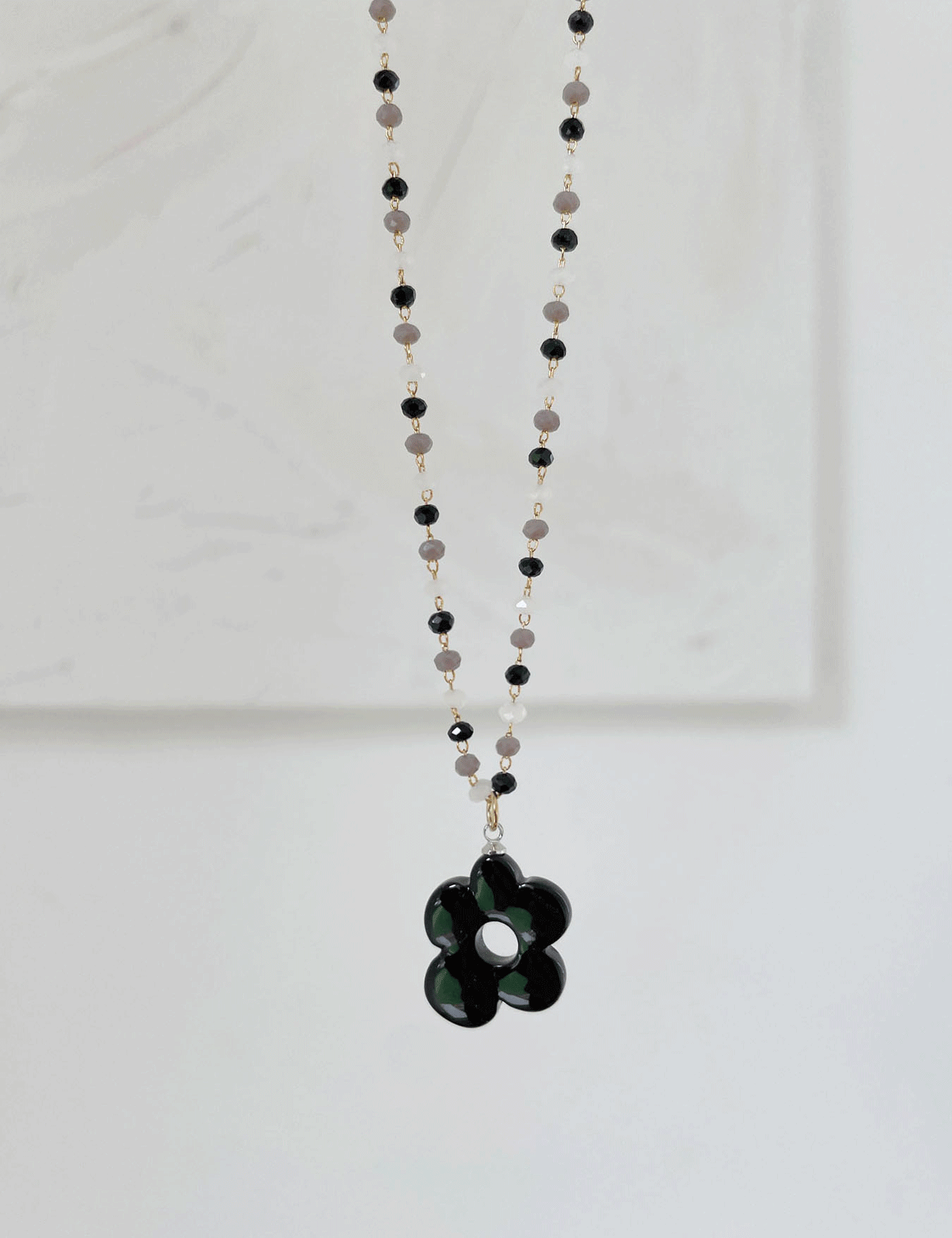 daisy beads necklace